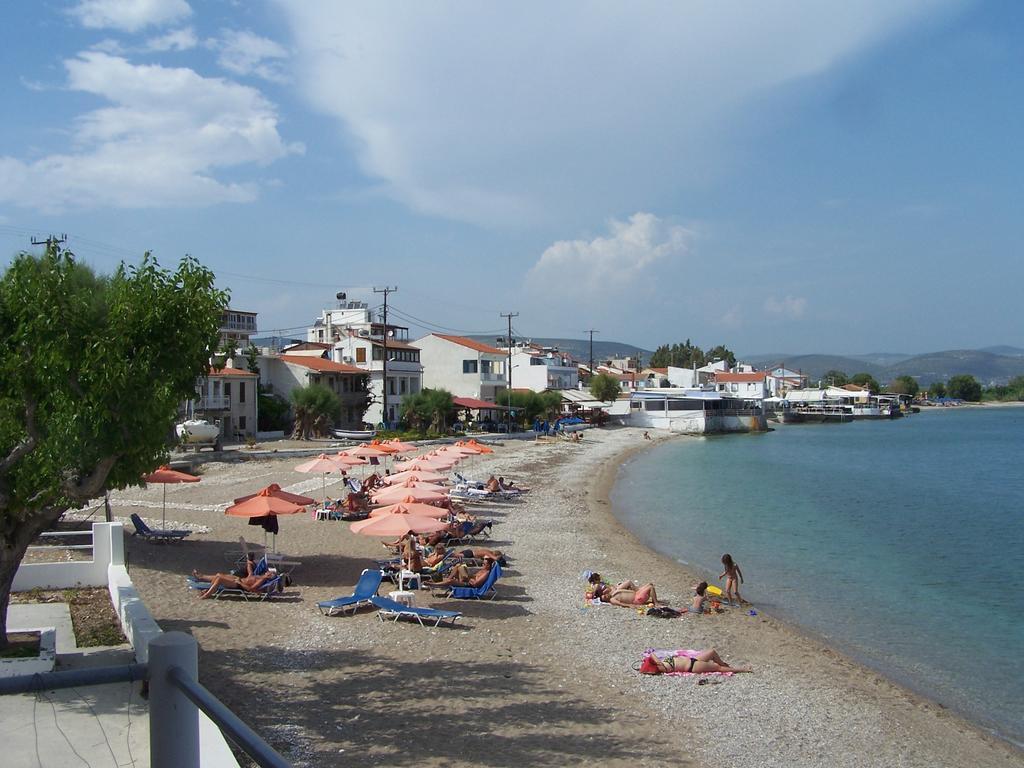 Karin & Nikos Otel Ireo  Dış mekan fotoğraf